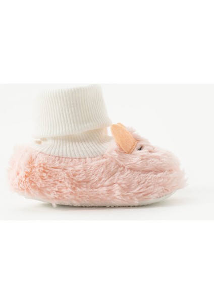 Kaydırmaz Taban Peluş Rahat Konforlu Çoraplı Kız Bebek Patik modelleri