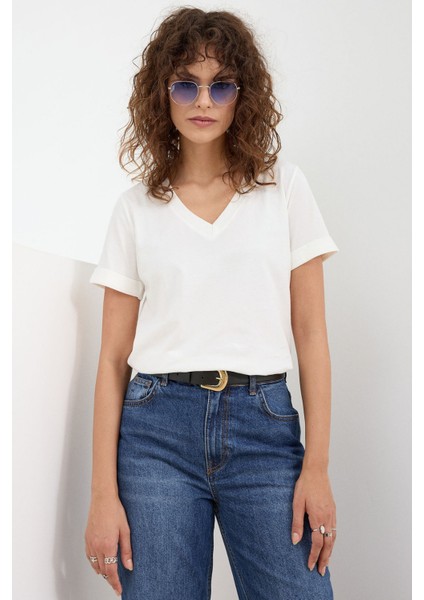 Krem Kadın V-Yaka Basic Tişört Örme Pamuk Penye T-Shirt