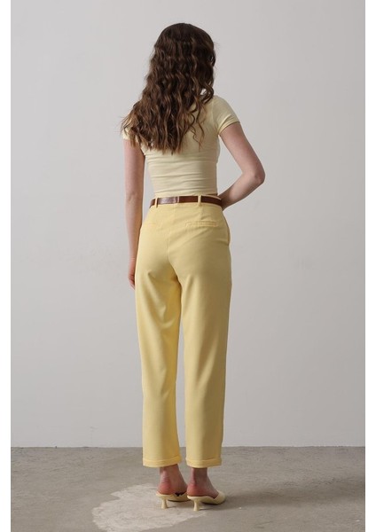Kemerli Havuç Pantolon - Sarı fiyatları