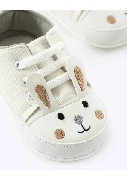 Ilk Adım Bağcıklı Tavşan Nakışlı Kaydırmaz Taban Bebek Patik fiyatları