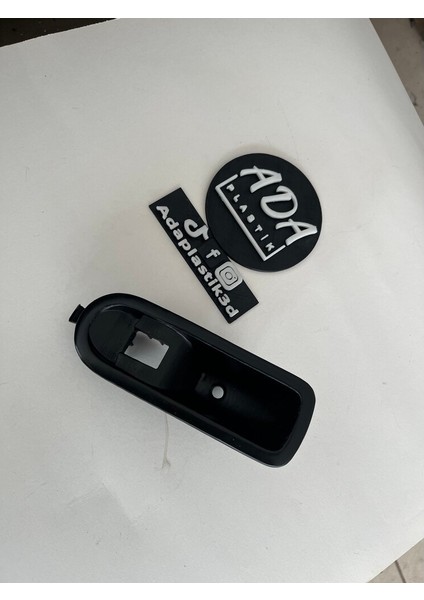 Megane 2 Arka Kapı Cam Düğmesi Çerçevesi fiyatları
