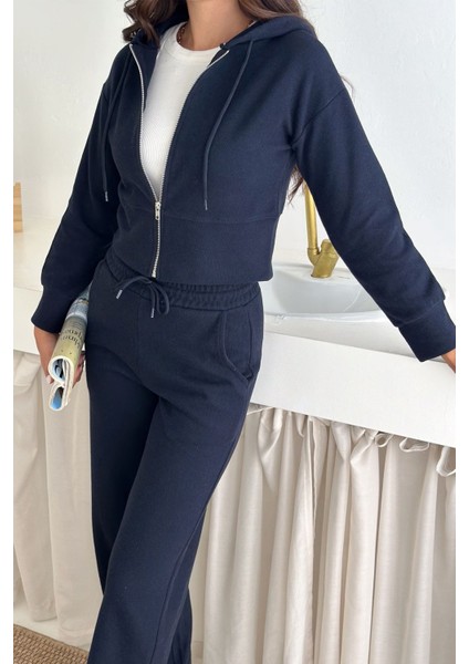 Kadın Fermuarlı Kapüşonlu Takım – Sportif & Günlük Konfor fiyatları