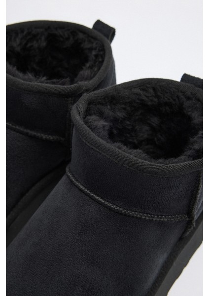 Bot 2519 - İçi Kürklü Kalın Tabanlı Siyah Süet Kadın Bot fırsatları