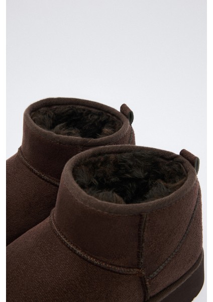 Bot 2519 - İçi Kürklü Kalın Tabanlı Acı Kahve Süet Kadın Bot modelleri