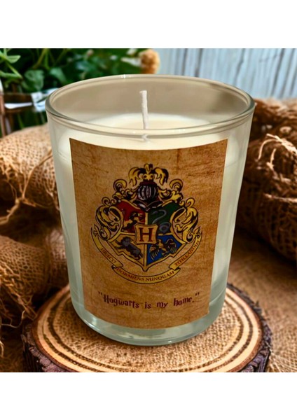 Hogwarts Dekoratif Mum – Soya Wax – Kış Çayı Kokulu – Harry Potter modelleri