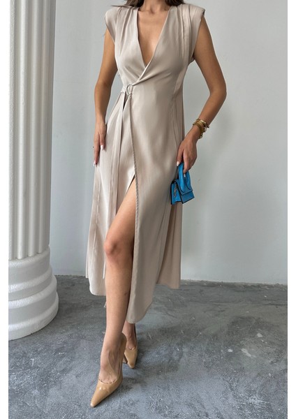 Kruvaze Vatkalı Kolsuz Elbise Modal Kumaş - Bej