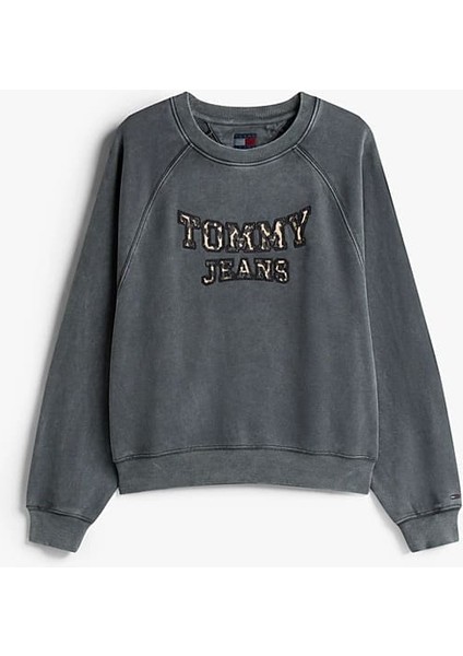 Kadın Boxy Fit Leopar Desenli Aplike Logolu Sweatshirt - Siyah indirimleri