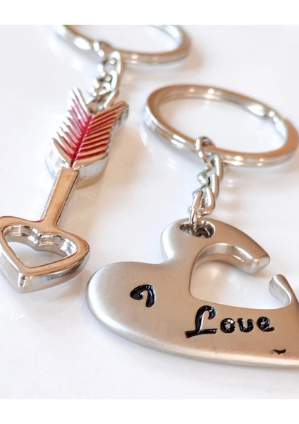 Çifler Için Kalp ve Ok Ikili Metal Anahtarlık modelleri