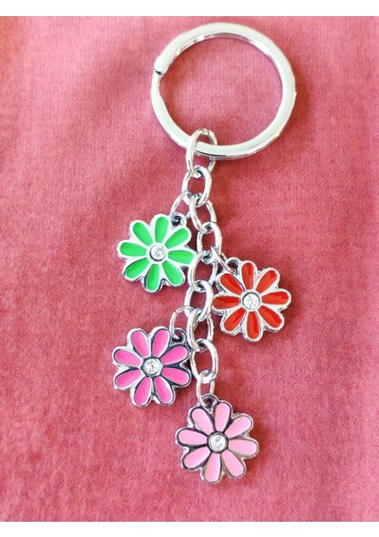 Renkli Papatyalardan Oluşan Metal Anahtarlık indirimleri