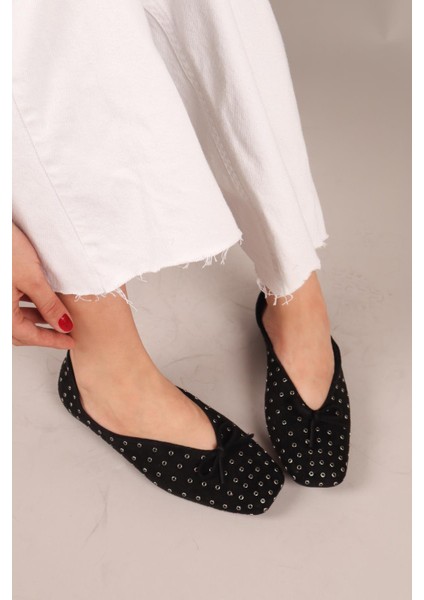 Botrop Fiyonklu Süet Babet Siyah indirimleri