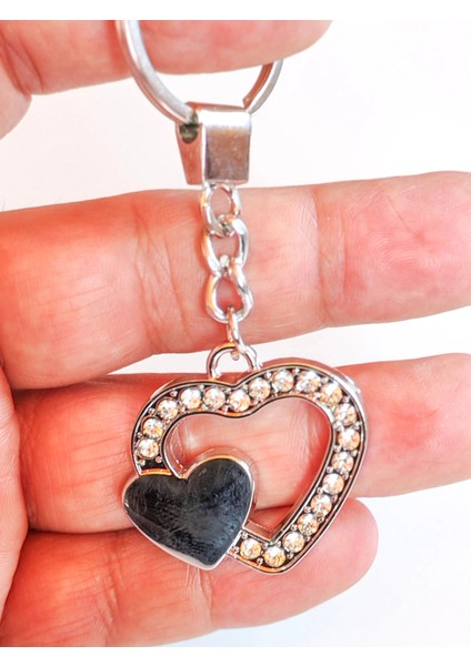 Taşlarla Süslü Kalp Metal Anahtarlık