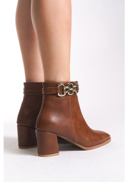 Kadın Zincir Detaylı Topuklu Bot 00121060 fırsatları