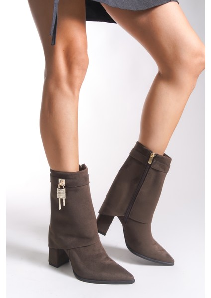 Kadın Sivri Burun Kısa Çizme 0012068 fırsatları