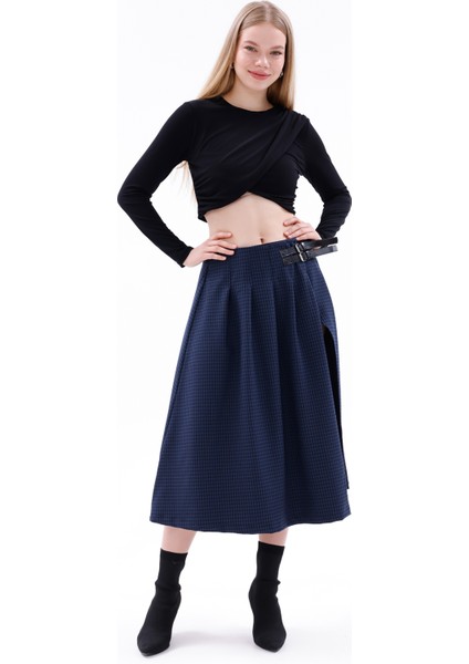 Lacivert Ekose Yırtmaç Detaylı Midi Etek indirimleri