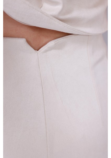 Güderi Aksesuarlı Düğmeli Yelekli Takım fiyatları