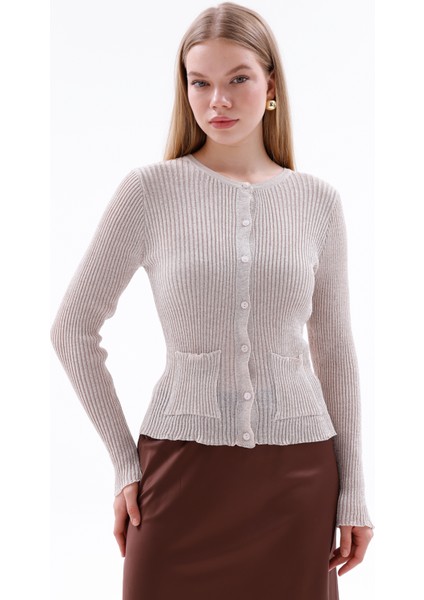 Önden Düğmeli Ince Simli Triko Hırka
