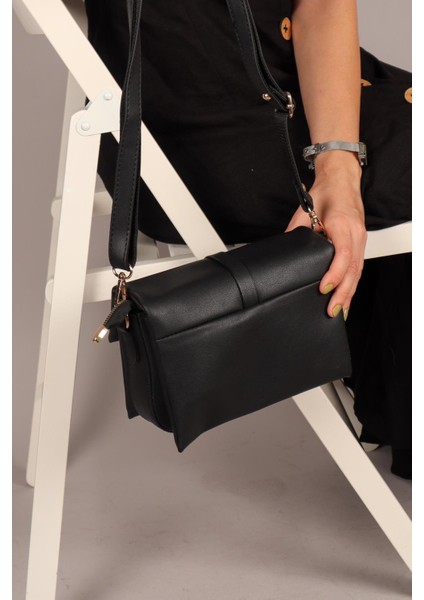 Üç Bölmeli Çapraz Kadın Çanta Siyah fiyatları