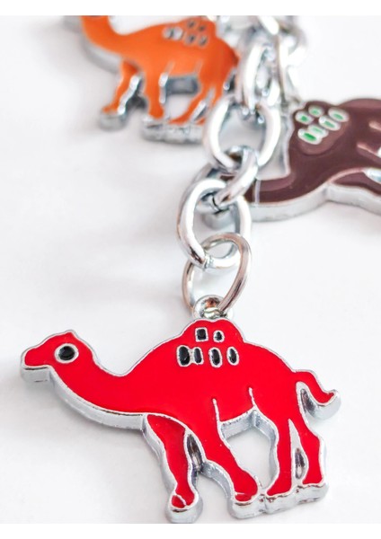 3 Farklı Deveden Oluşan Metal Anahtarlık indirimleri
