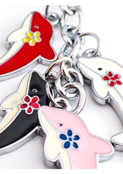 4 Farklı Renkte Yunus Balığından Metal Anahtarlık modelleri