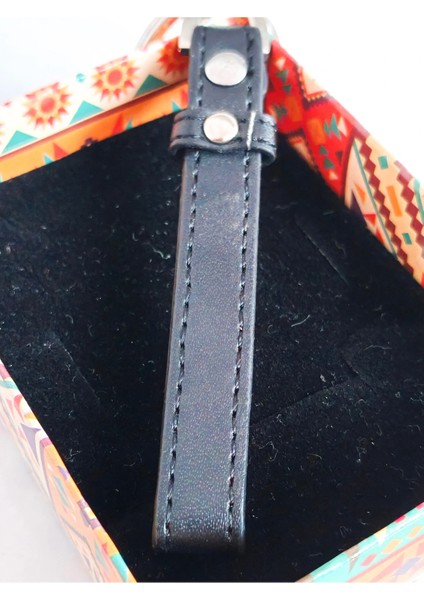 Ince Uzun Deri Anahtarlık