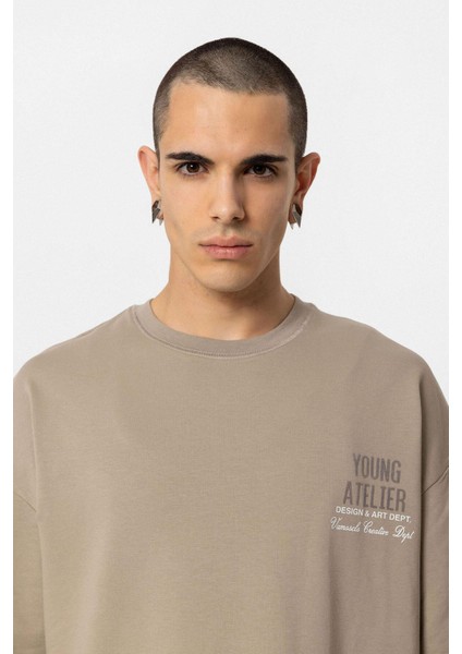 Young Atelıer Baskılı Oversize Eşofman Takım Vizon fırsatları