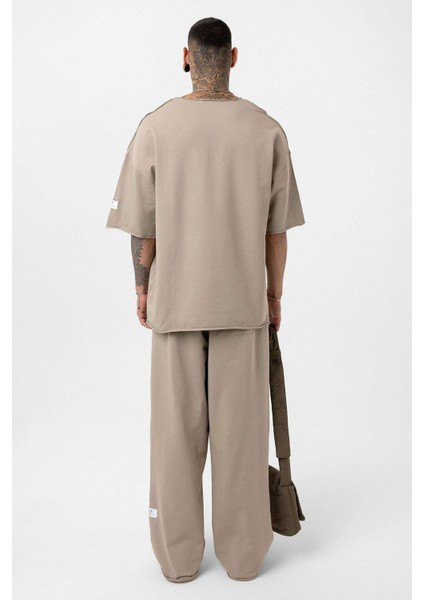 Etiket Detaylı Oversize Eşofman Takım Vizon fırsatları