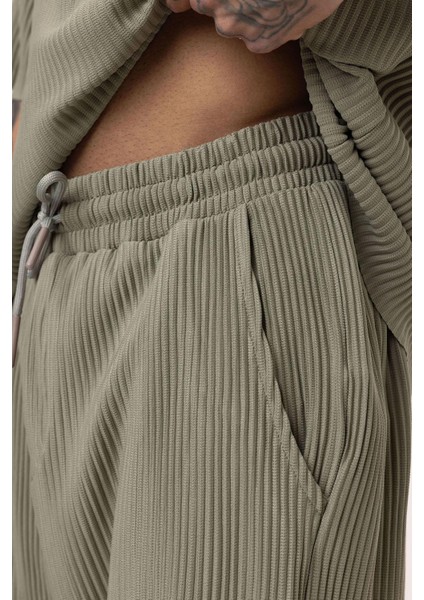 Basic Oversize Bisiklet Yaka Ottoman Takım Haki indirimleri