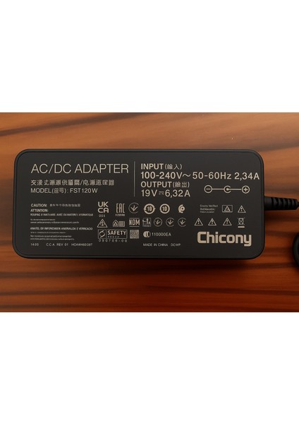 ile Uyumlu Tulpar T7 V2.3, T7 V2.4, T7 V2.5, T7 V2.6 Adaptör 19V 6.32A