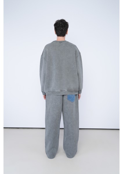 Oversize Gri Eşofman – Kontrast Mavi Cep Detaylı fırsatları