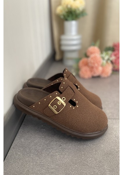 Kahverengi Süet Rahat ve Şık Günlük Kadın Terlik TMD2025002