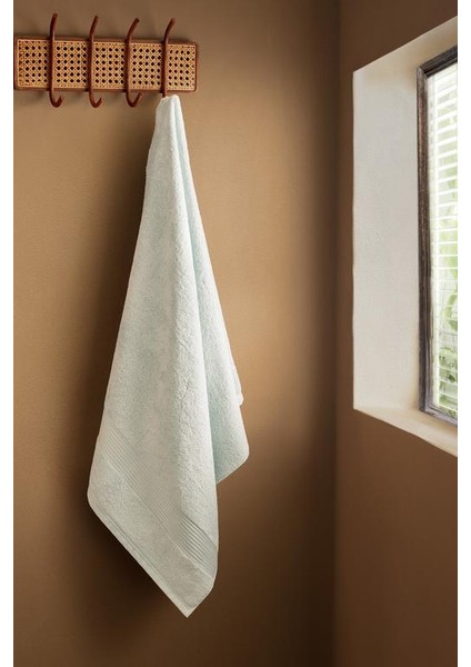 Yeni Sezon Clarette Banyo Havlusu - Mint Yeşili - 90X150 cm - Mint Yeşili