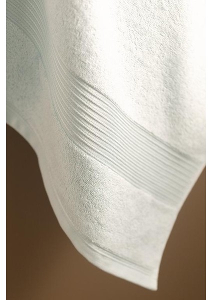 Yeni Sezon Clarette Banyo Havlusu - Mint Yeşili - 90X150 cm - Mint Yeşili fiyatları