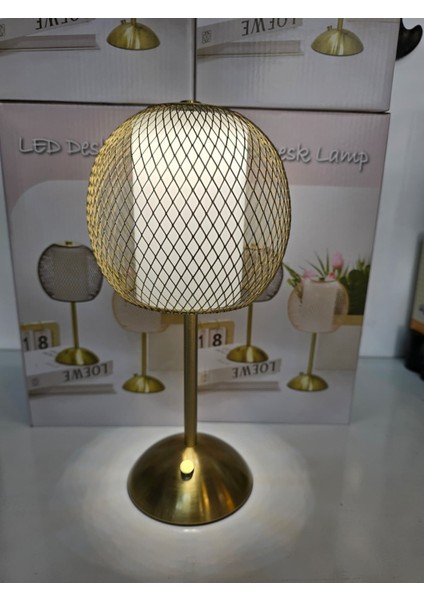 Metal Gold Ledli Sarjlı Masa Lambası