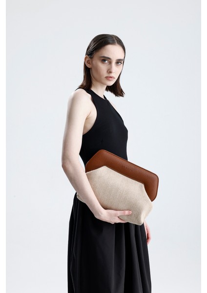 Kadın Kahverengi Çerçeveli Kendinden Desenli Jüt Clutch El Çantası modelleri