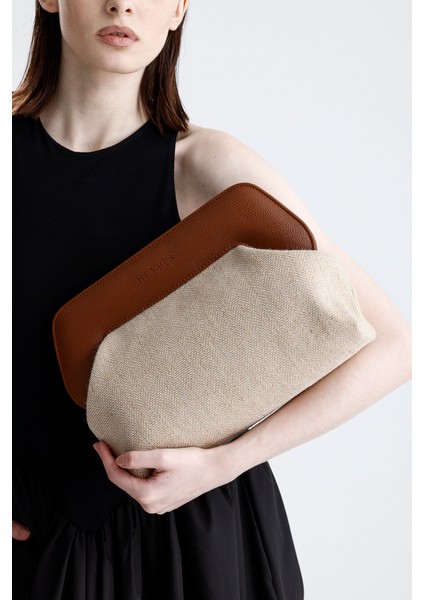 Kadın Kahverengi Çerçeveli Kendinden Desenli Jüt Clutch El Çantası