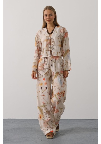 Çiçek Desen Önü Bağlamalı Pantolon Takım - Taş