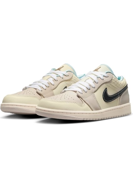 Air Jordan 1 Low Se HQ3440-101 modelleri