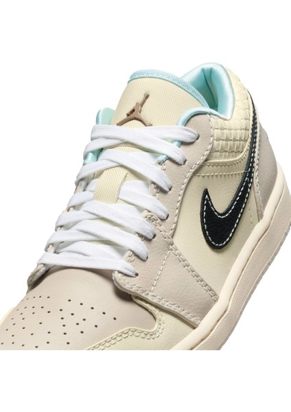 Air Jordan 1 Low Se HQ3440-101