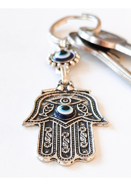 Metal Fatımanın Eli Şeklinde Üzeri Nazar Boncuğu Camlarıyla Bezeli Anahtarlık modelleri