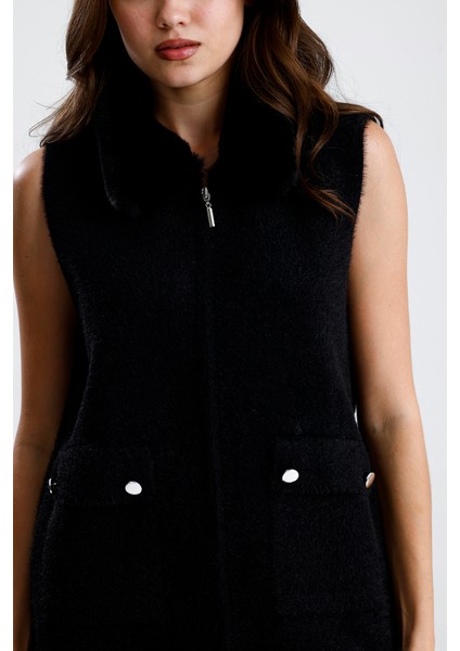 Yakası Kürklü Cepli Yelek