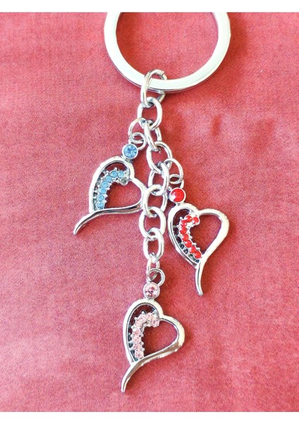 Mavi Pembe ve Kırmızıdan Camlı Kalplerden Metal Anahtarlık indirimleri
