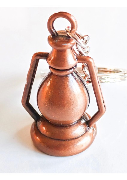 Metal Bakır Renkli Gaz Lambası Şeklinde Anahtarlık modelleri