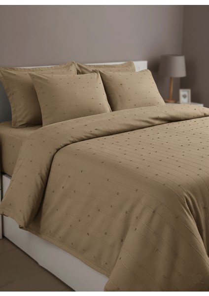 Loom Koleksiyon Sütlü Kahve Yatak Örtüsü Seti - 260X250 cm + 4 Yastık Kılıfı