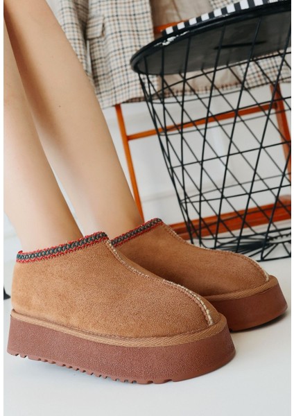 Foyk Taba Süet Bot - Lisinya