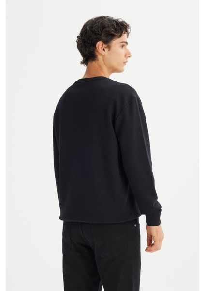 Pamuklu Regular Fit Normal Kesim Bisiklet Yaka Sweatshirt indirimleri