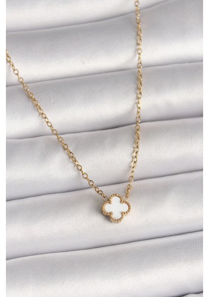 316L Çelik Gold Renk Beyaz Yonca Model Kadın Kolye - TJ-BKO10019