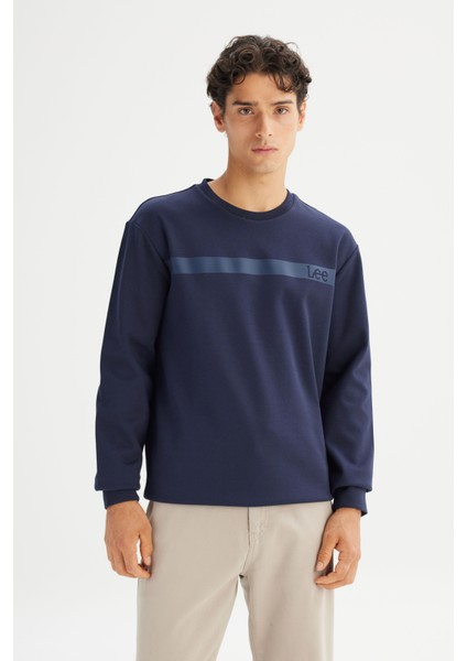 Pamuklu Regular Fit Normal Kesim Bisiklet Yaka Sweatshirt modelleri