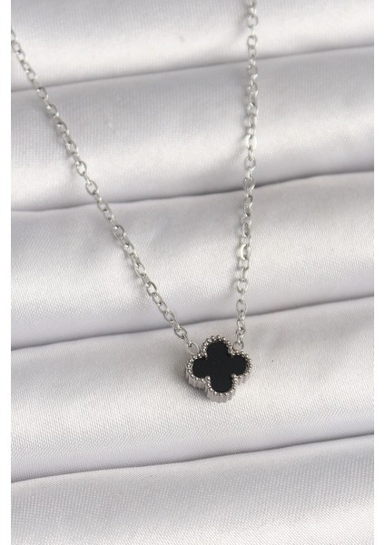 316L Çelik Gümüş Renk Siyah Yonca Model Kadın Kolye - TJ-BKO10022