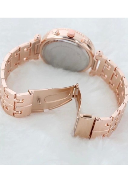 Zarif ve Şık Özel Tasarım Zirkon Taşlı Metal Bayan Kol Saati (Rose) ( Lisinya ) fiyatları