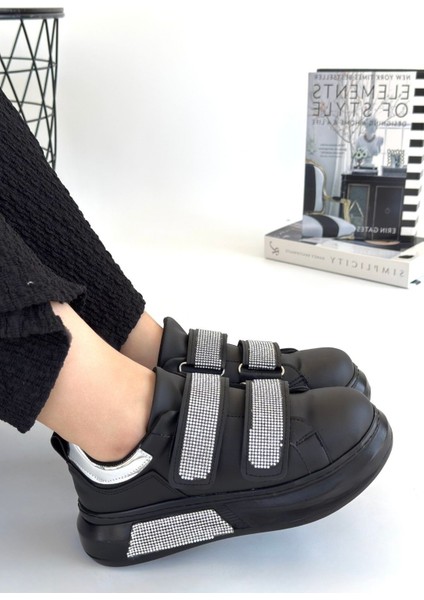 Nino Siyah Cilt Cırt Cırtlı Spor Ayakkabı - Lisinya fiyatları